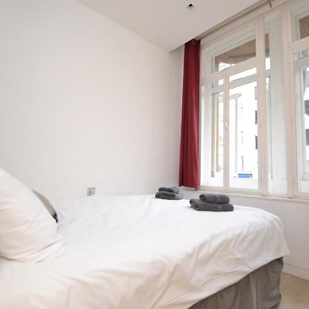 Modern 2 Bedroom Apartment, Oxford Street Лондон Экстерьер фото
