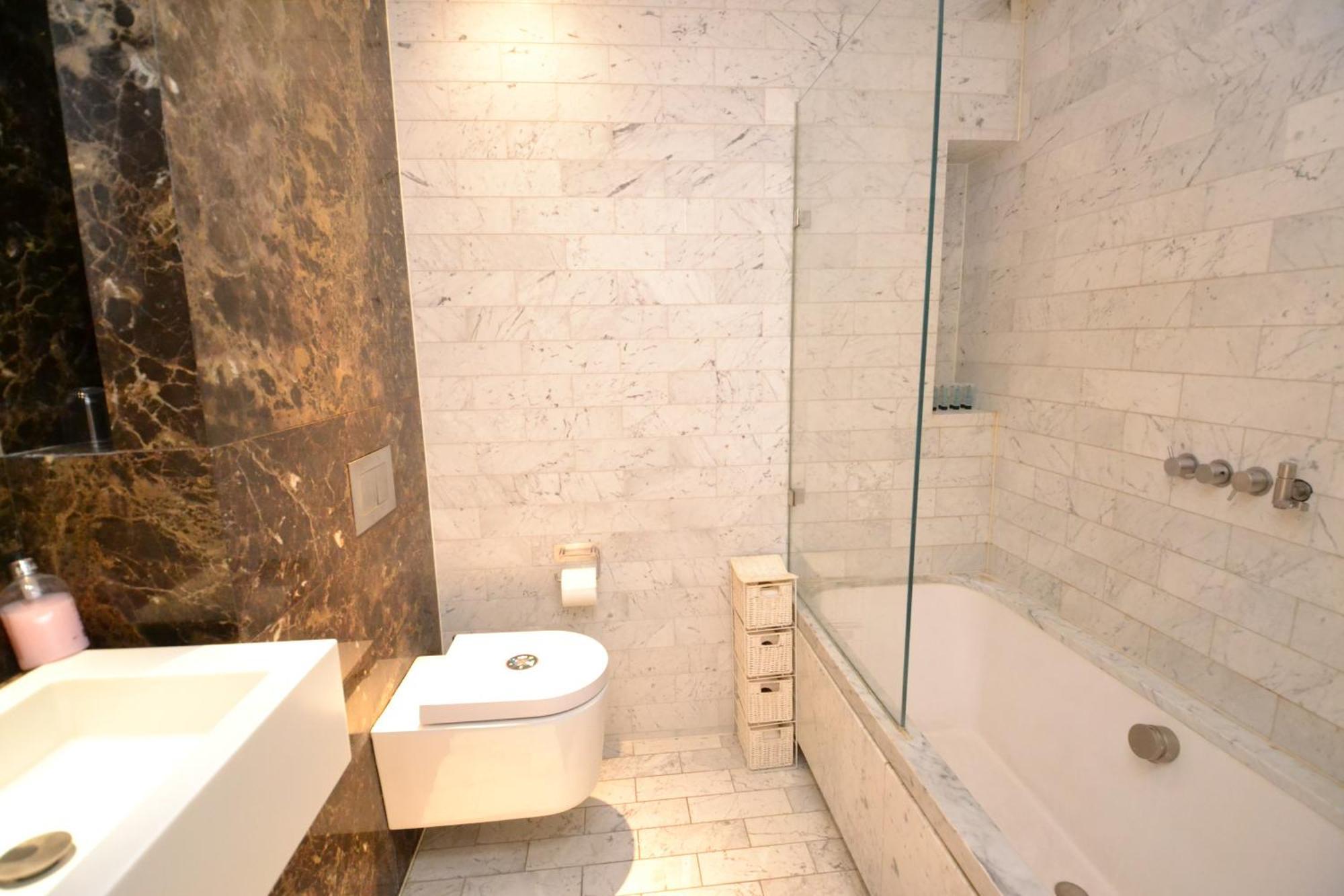 Modern 2 Bedroom Apartment, Oxford Street Лондон Экстерьер фото